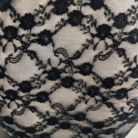 Azelhazel lace blouse medium ruffles black cream pearl buttons - Picture 4 of 5